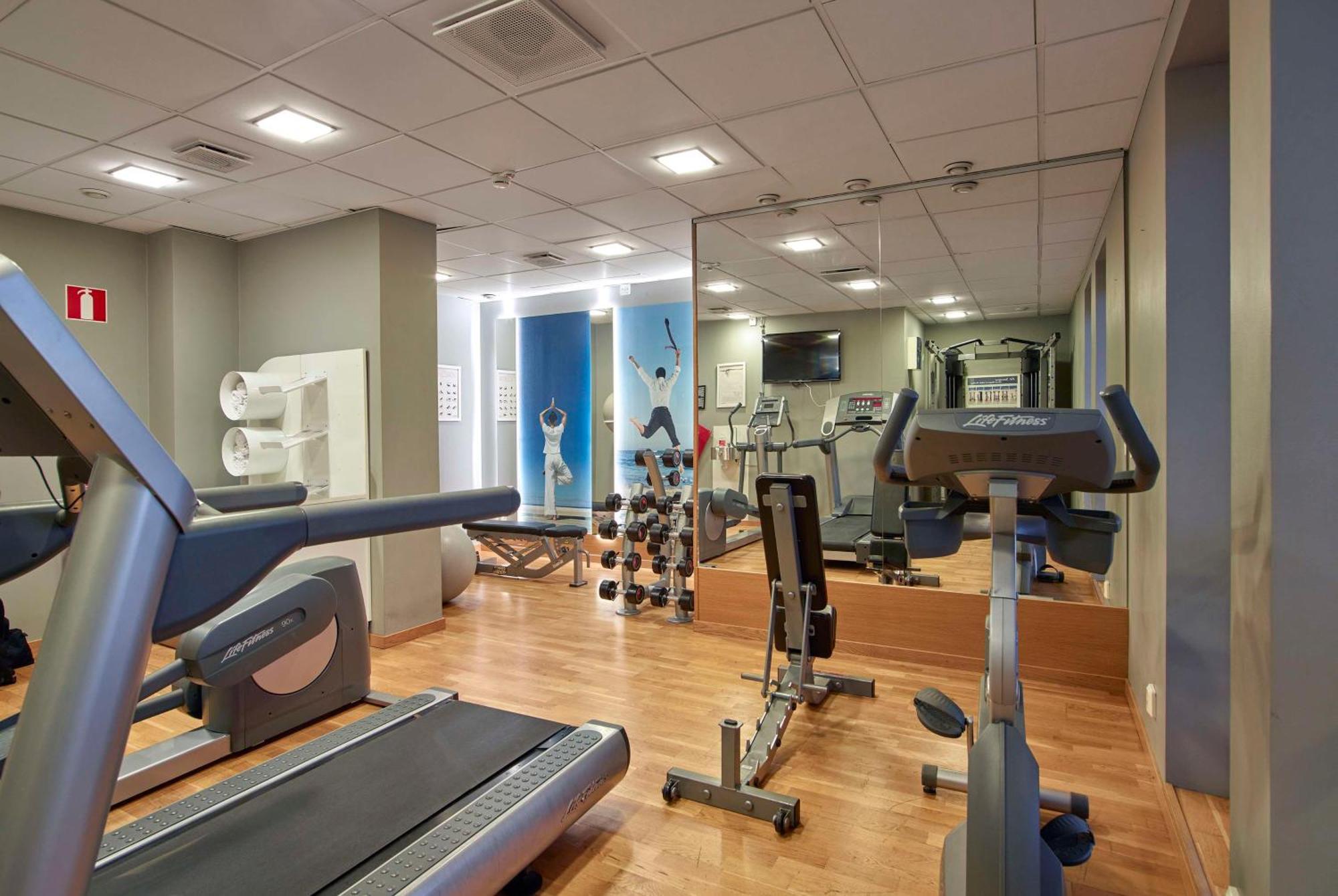 Scandic Grand Hotel Orebro Luaran gambar